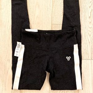 TNA Equator Leggings